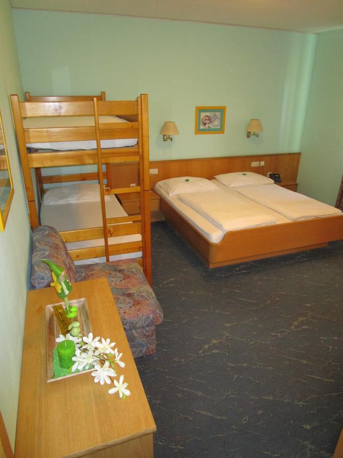 Radhotel Schischek Oberpurkla エクステリア 写真